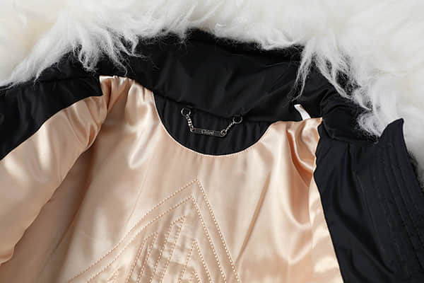 Changshu shishi Fashion Co., Ltd.